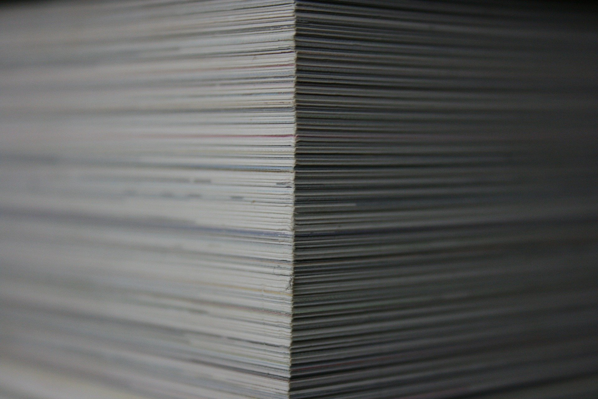 paper-1328856_1920