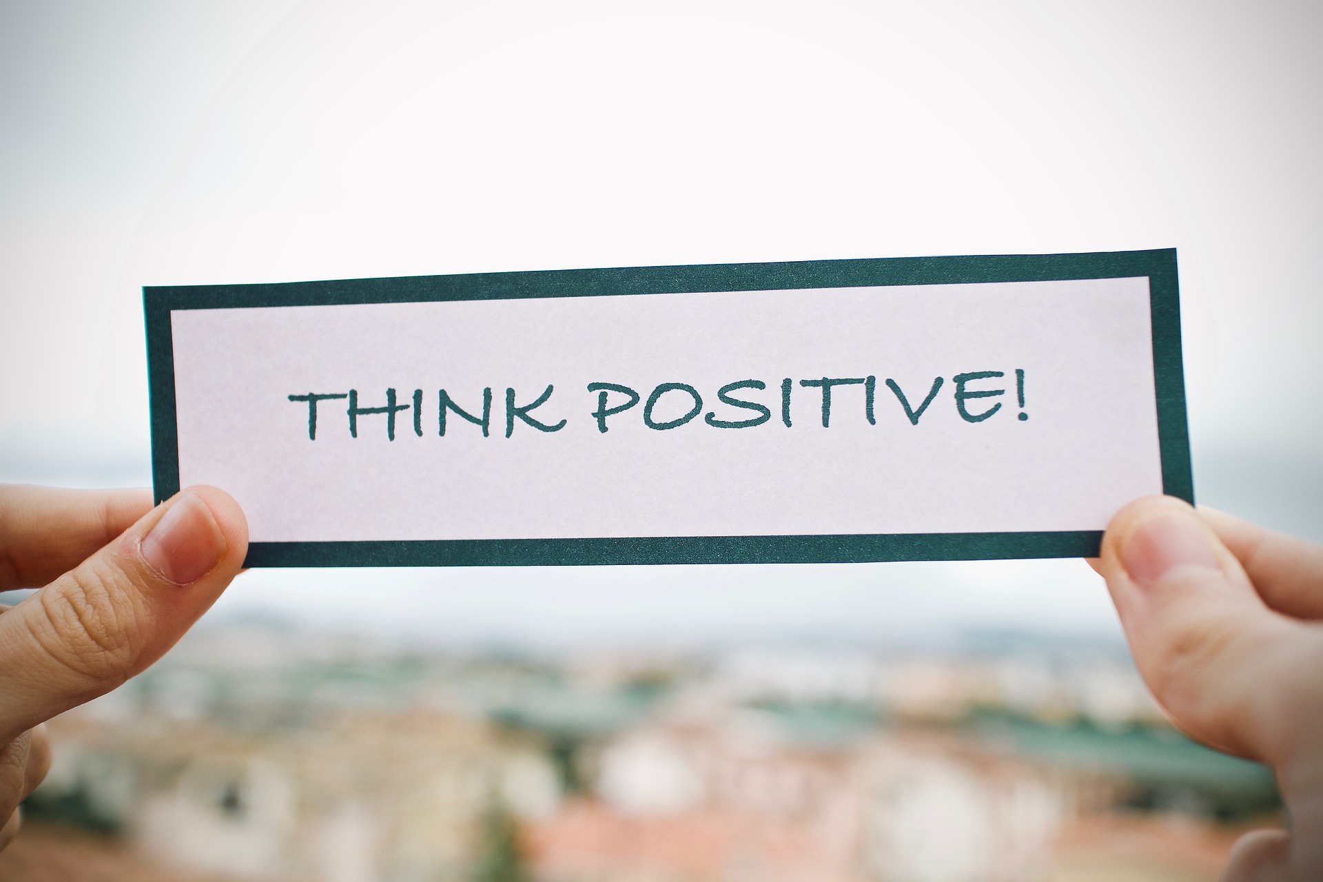 positive-4907261_1920