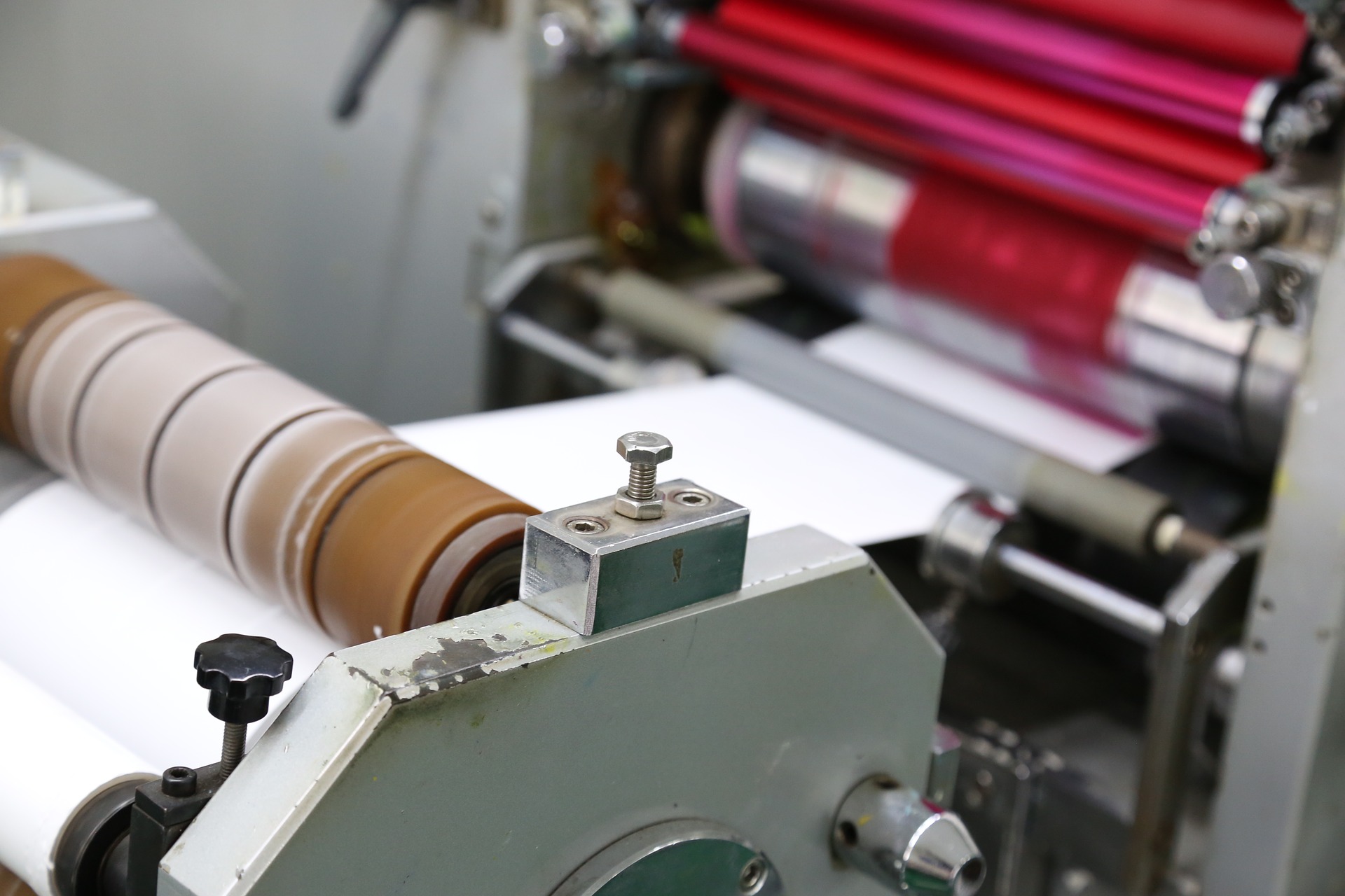 offset-printing-macine-3634411_1920