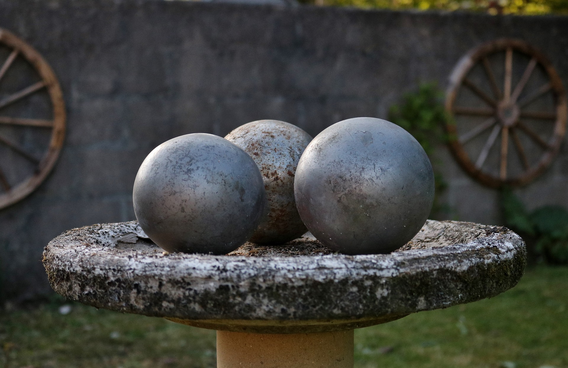 steel-balls-2299438_1920