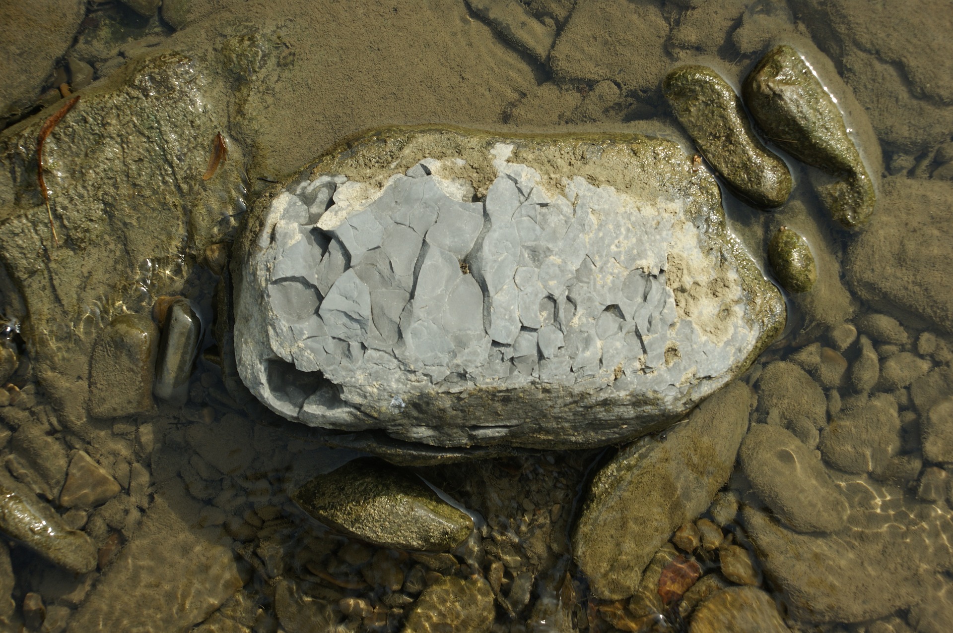stones-1550005_1920
