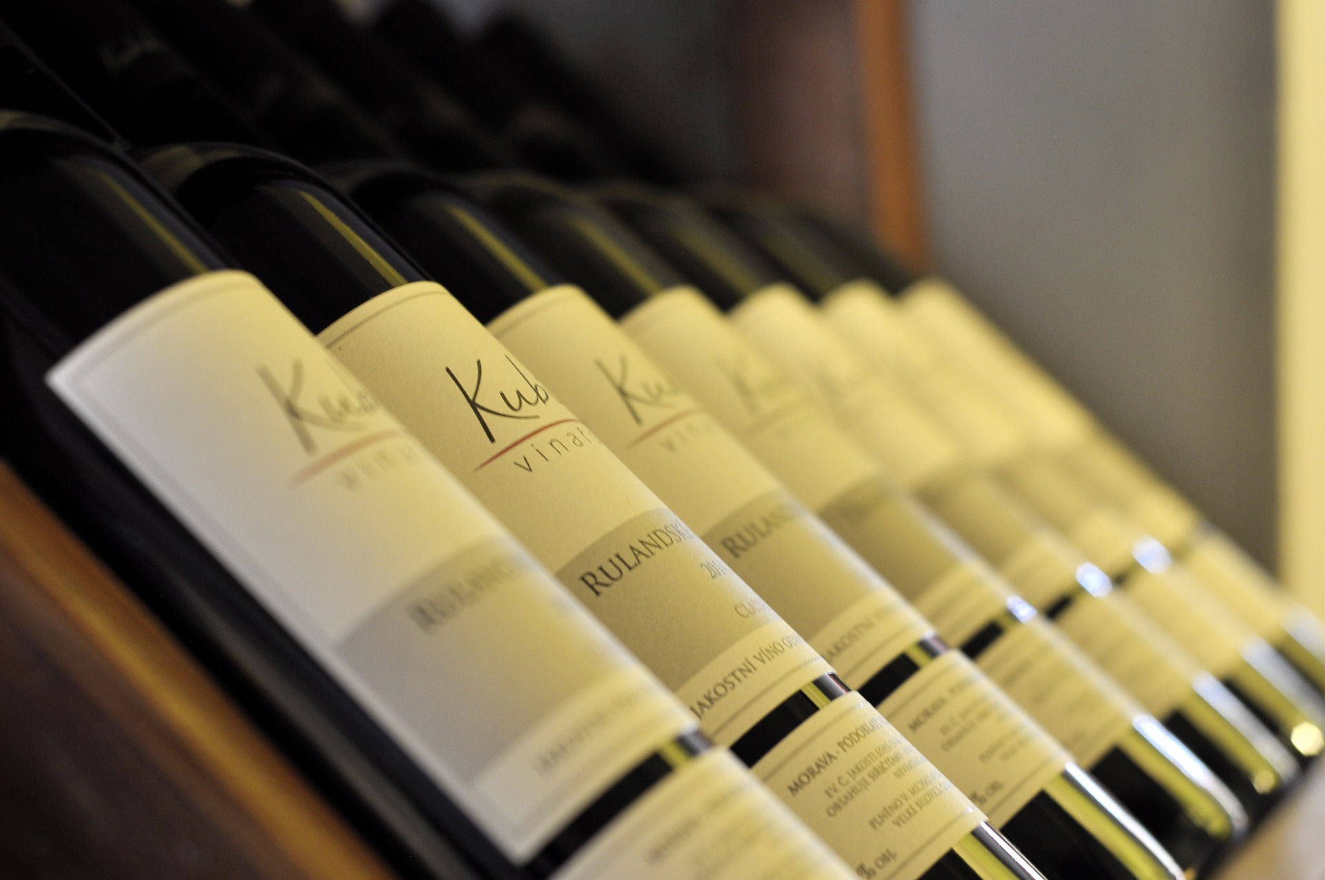 wine-3021459_1920