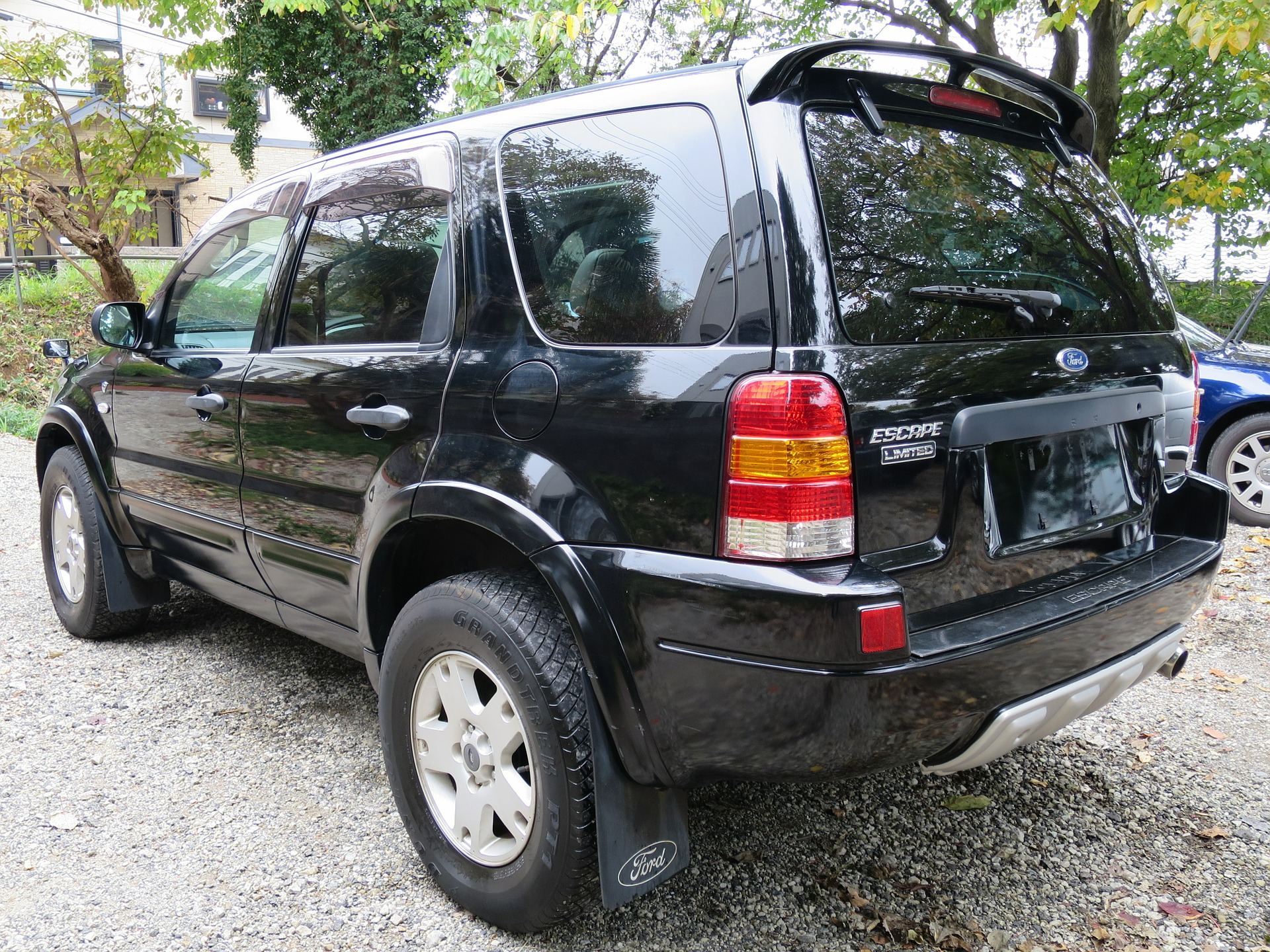 car-542571_1920