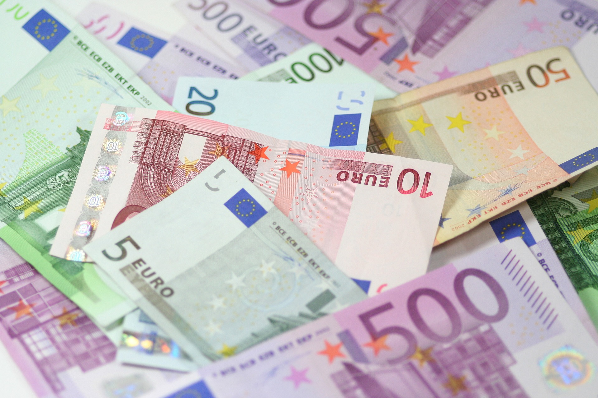 currency-gca1057544_1920