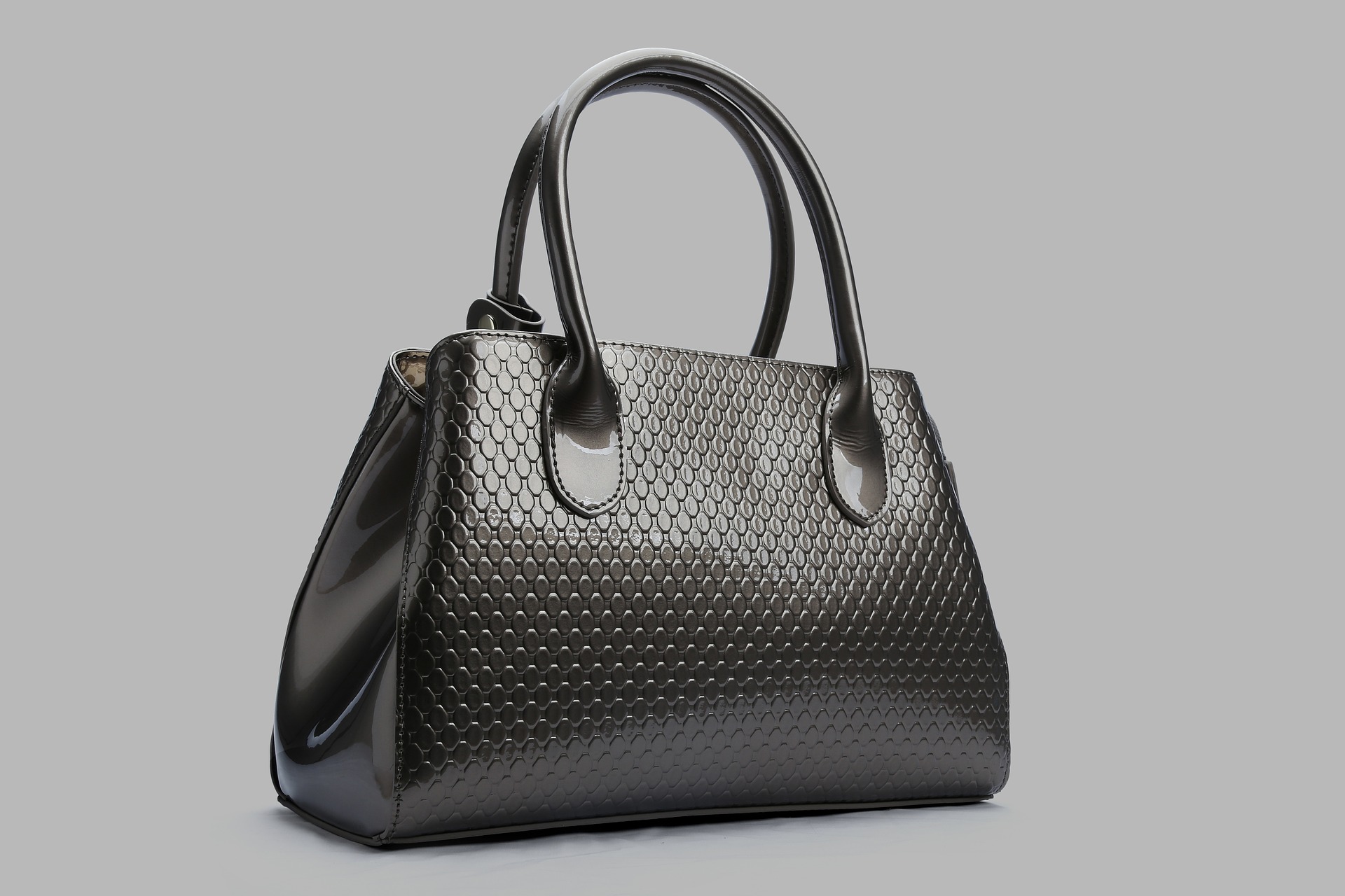 bag-gd1879ee7a_1920