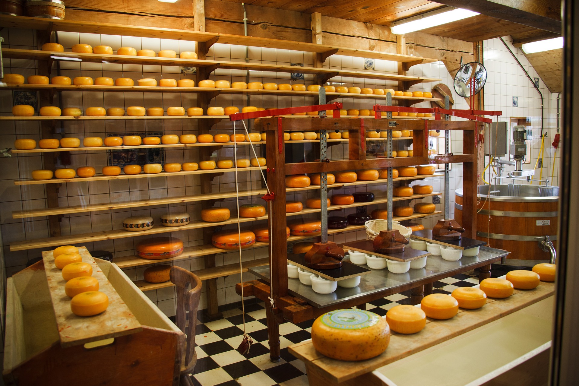 cheese-gf9b896463_1920