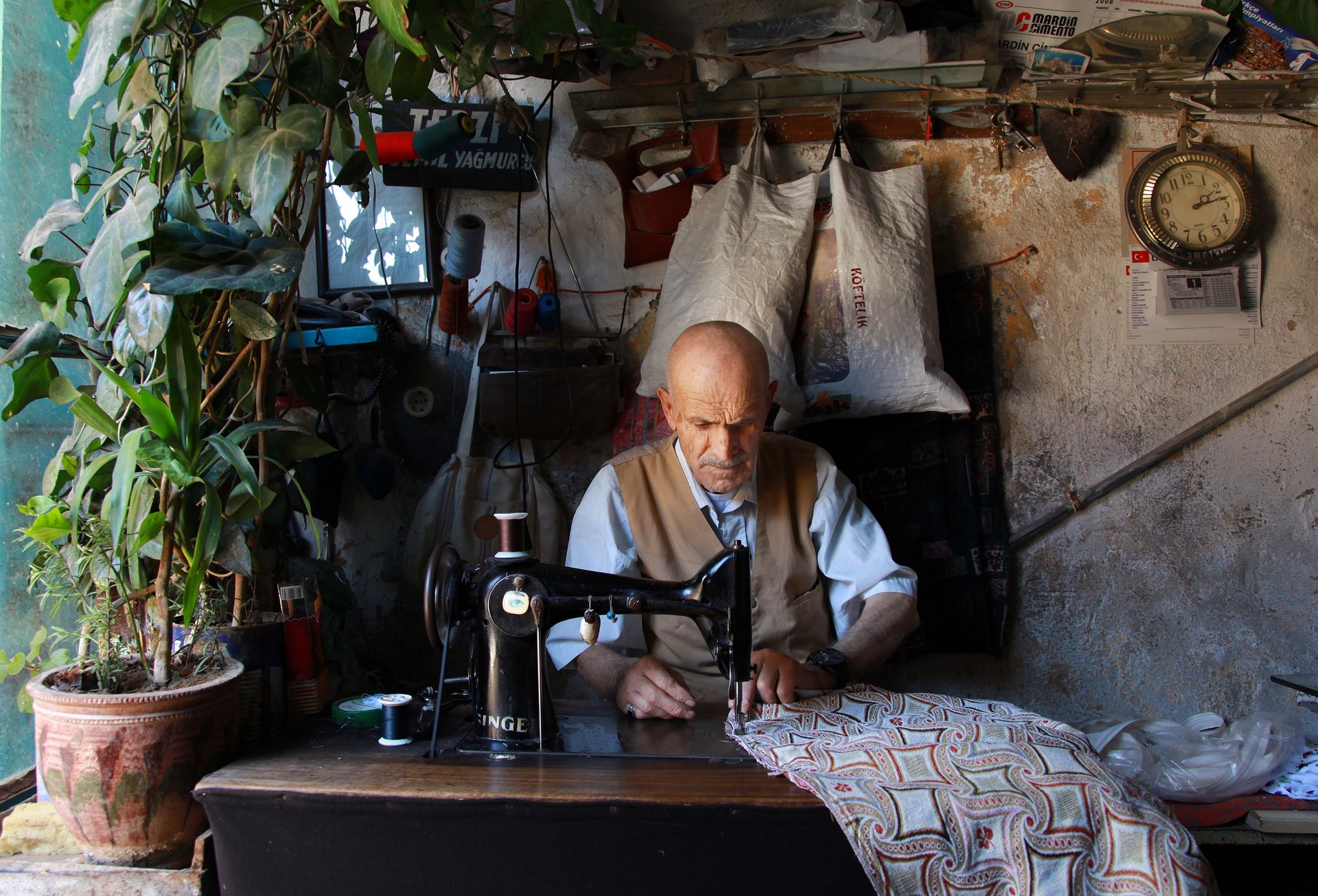 tailor-2778734_1920 (1)