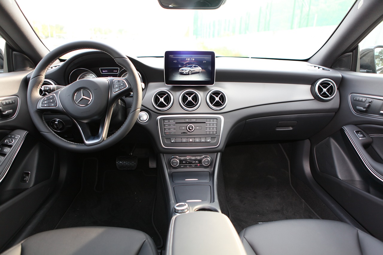 inside-820896_1280